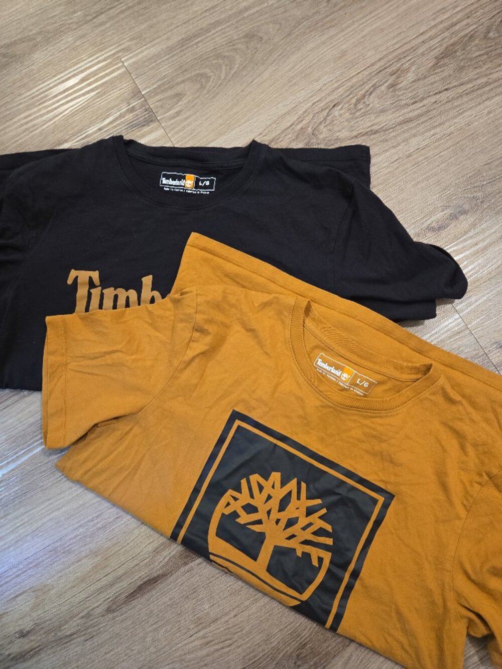 Timberland Graphic Print Regular Fit T-Shirt Bundle - Lot of 2